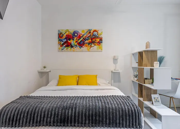 Open Space Lambrate San Raffaele Apartment